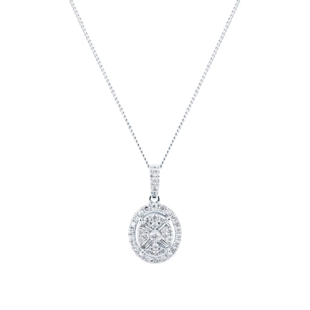 9ct White Gold 0.25ct Diamond Oval Cluster Pendant